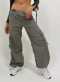 Motel Fabio Trouser Grey -Chic Clothing Shop 5 modelinfo susanna us4 21cef281 7052 4003 a555 bda557cf2c1e