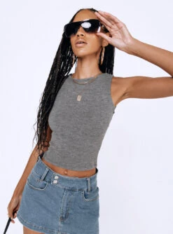 Princess Polly Shaina Top Slate -Chic Clothing Shop 6 modelinfo ayaana us2 725ae02d 9279 4206 919c f7b08afc1a97