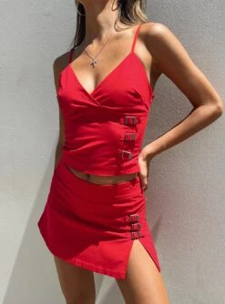 Princess Polly Back 2k Mini Skirt Red 11 Princess Polly Back 2k Mini Skirt Red -Chic Clothing Shop 6 modelinfo elise us2 c77363ea f8ce 47c9 9ce2 341f6efd7da3