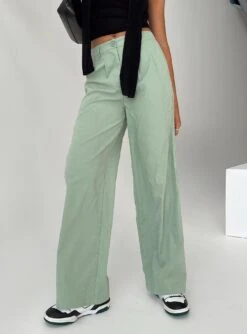 Archer Pants Basil 13 Archer Pants Basil -Chic Clothing Shop 6 modelinfo elly us2 cd95d0f5 e3f9 4768 8dc5 6e6831107f27