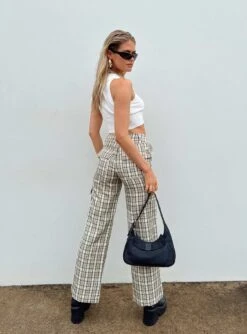 Princess Polly Mckay Check Cargo Pants Multi -Chic Clothing Shop 6 modelinfo milli us2