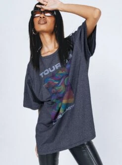 Princess Polly Hyper Galactic Oversize Tee Black -Chic Clothing Shop 7 modelinfo feturi us2