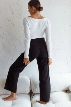 Dream Weaver Long Sleeve Twist Bust Crop Top White 12 Dream Weaver Long Sleeve Twist Bust Crop Top White -Chic Clothing Shop 71023D WHITE 6