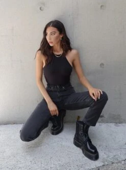 The Ragged Priest Ragged Priest Butt Cut Jean -Chic Clothing Shop RAGGED PRIEST BUTT CUT JEAN AUBREY BODYSUIT 1