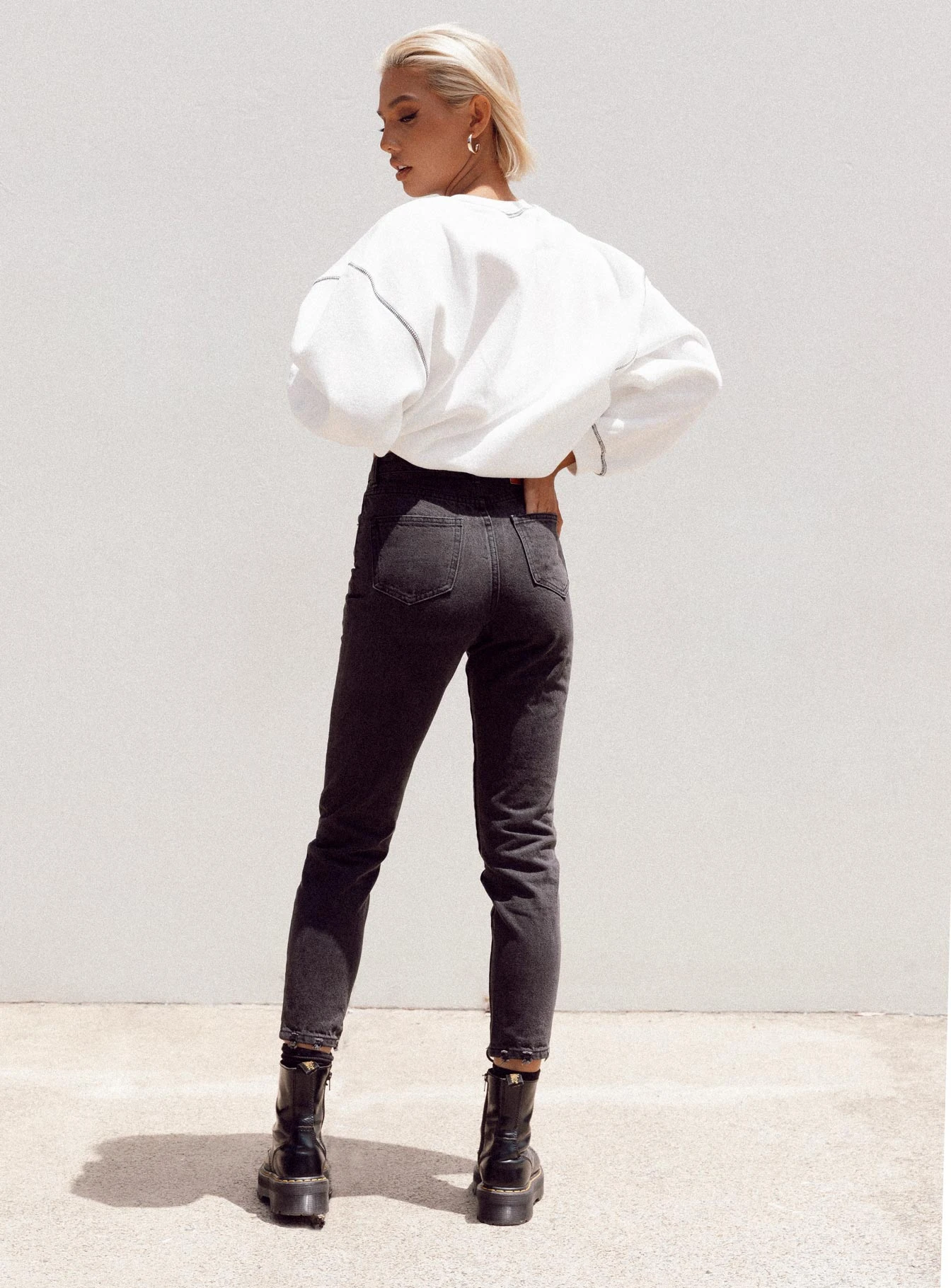 Princess Polly Zaiden Straight Leg Jeans Black Denim 2 Princess Polly Zaiden Straight Leg Jeans Black Denim - Image 2